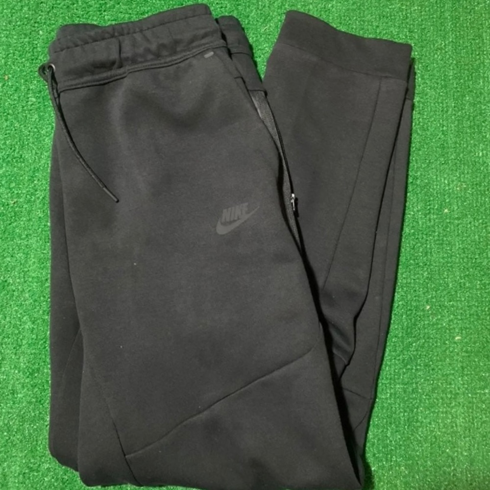 Nike tech Fleece pants